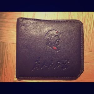 Walllet with chairman mao